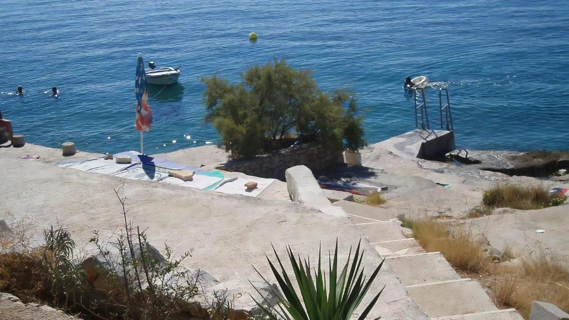 Apartment Ferienwohnung Mit Balkon Und Herrlichem Meerblick Trogir Croatia