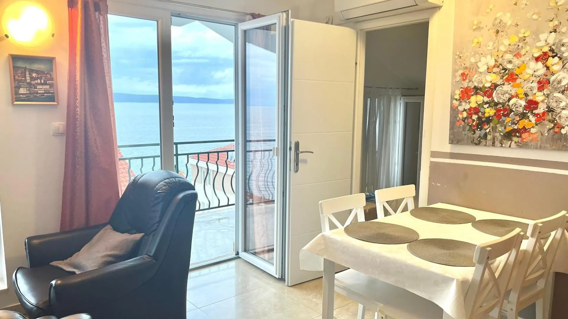 Ferienwohnung Mit Balkon Und Herrlichem Meerblick Trogir